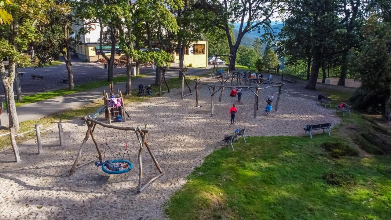 Parkhotel Smržovka Eksteriør bilde