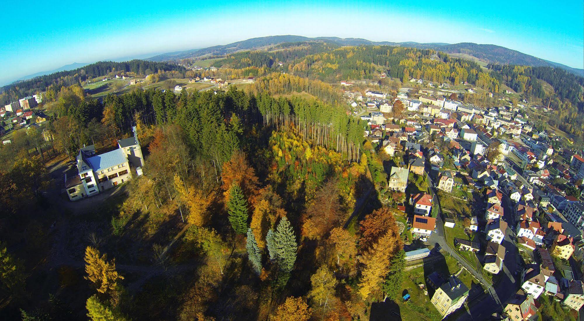 Parkhotel Smržovka Eksteriør bilde